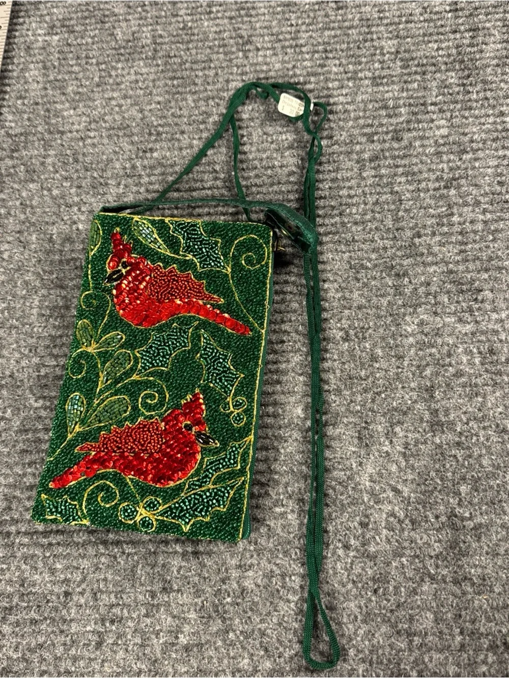 Bamboo Trading Company Cell Phone or Club Bag Crossbody Christmas Cardinals NWT